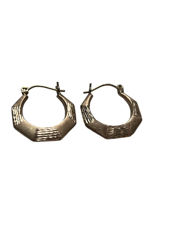 14k Gold Etched Octagonal Hollow Hoop Earrings 13/16