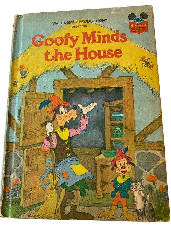 Walt Disney Productions 1975 Goofy Minds the House Disney Wonderful World of Reading Book