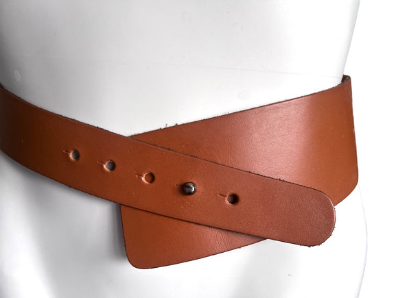 Medium 80's Style Brown Leather Asymmetrical Belt Outback Red