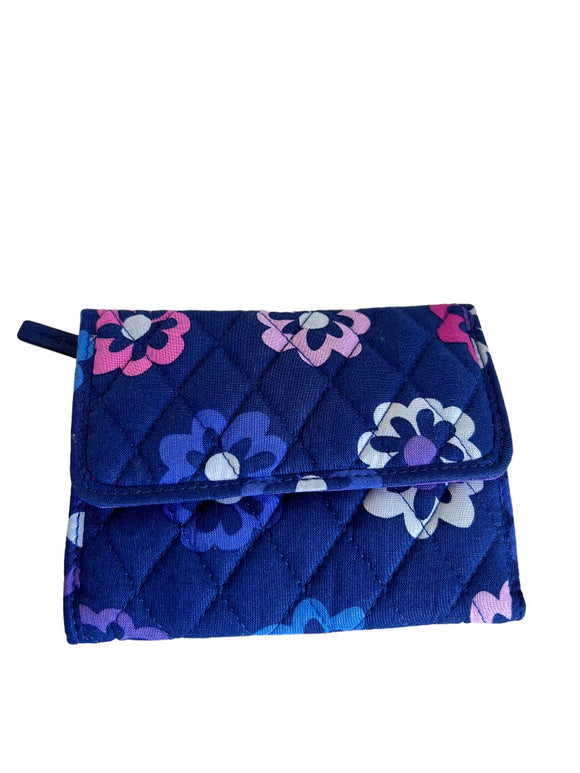 Vera Bradley Euro Wallet Ellie Flowers Blue Snap Closure Zip Change Pocket