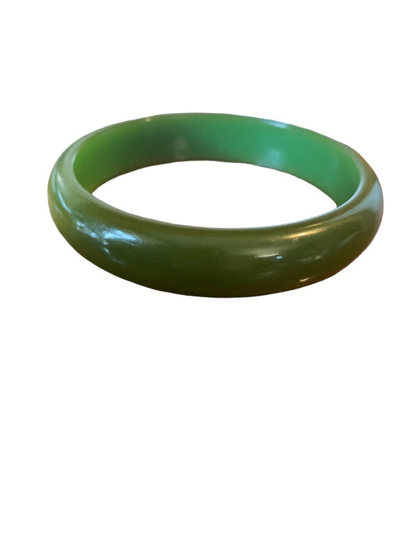 Vintage Bakelite Olive Green Bangle Bracelet 2.5