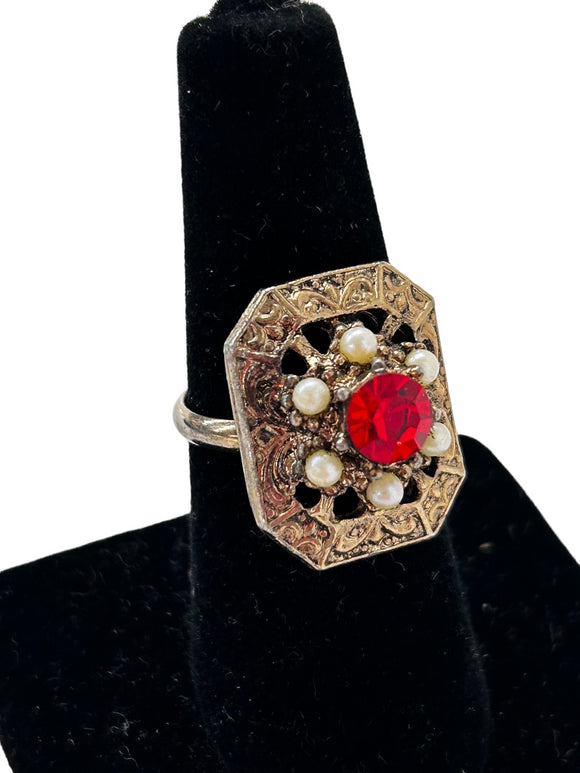 Vintage Goldtone Adjustable Costume Jewelry Ring Statement Faux Pearl Red